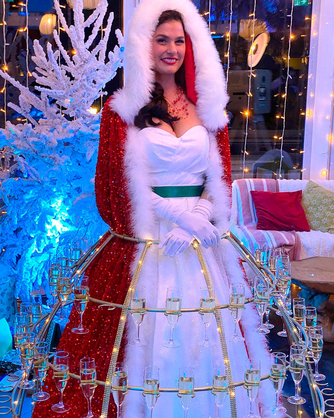 Robe à champagne blanche thème Noël, ambiance féerique